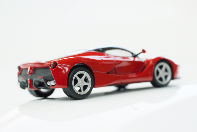 Illustration for article titled Kyosho Ferrari 9 1/64 #74 - Project Prancing Horse #74 - 2013 Ferrari LaFerrari